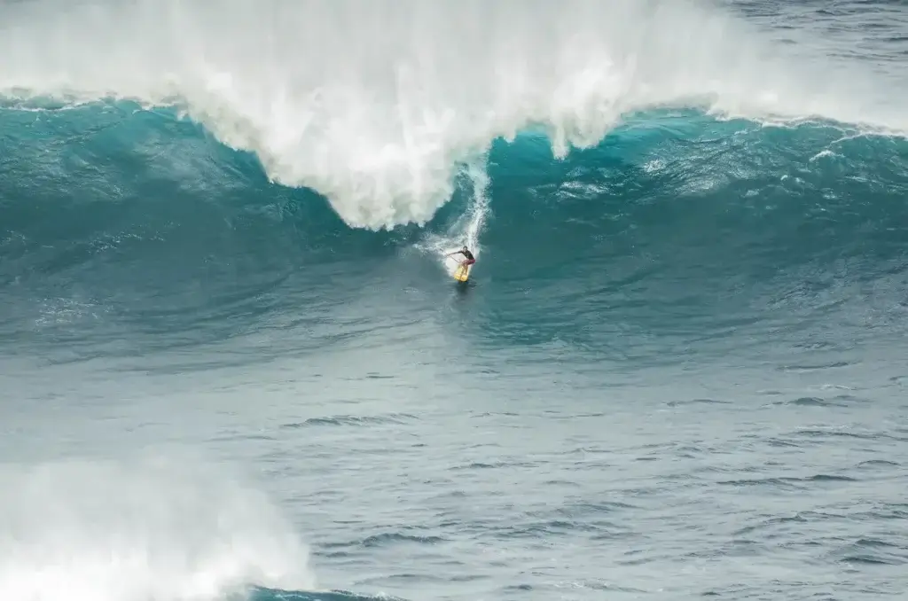 En savoir plus sur Les meilleurs spots de surf dans le Finistère sud srcset=